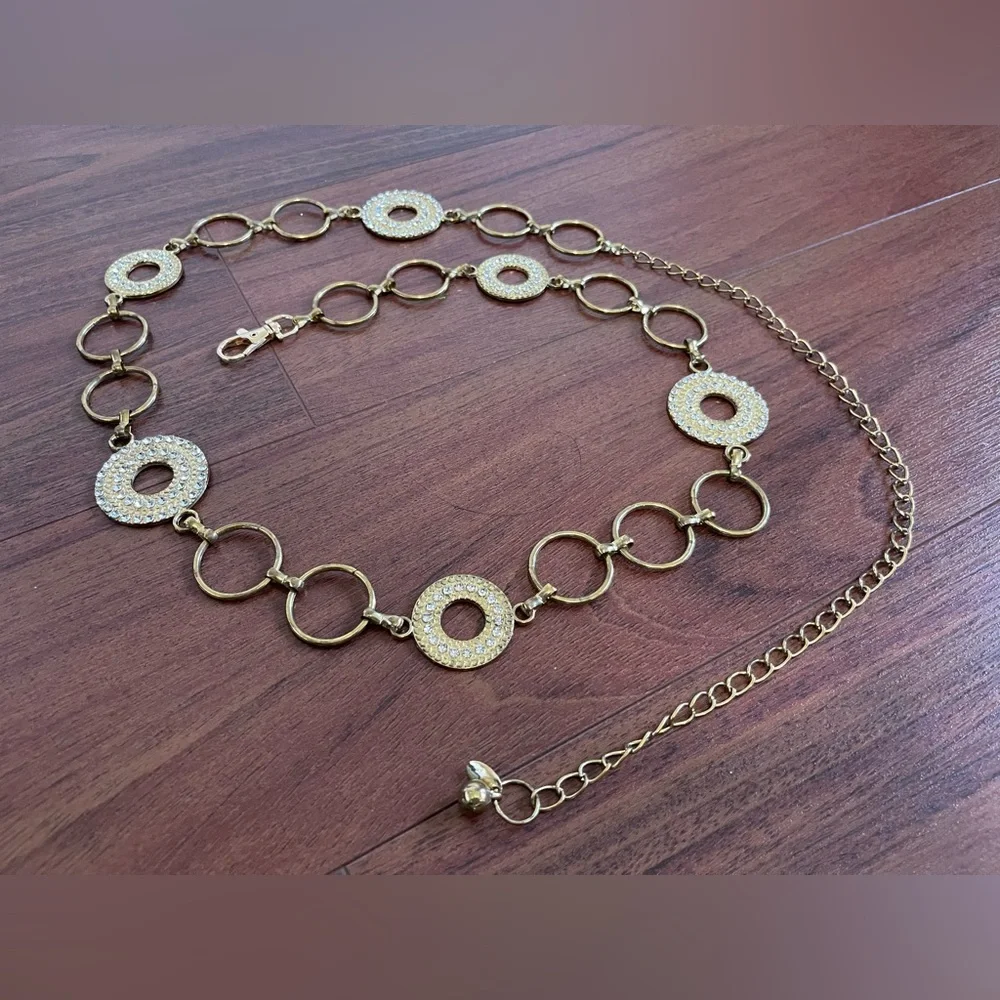 Amazing Vintage gold tone and rhinestone chain belt adjustable size